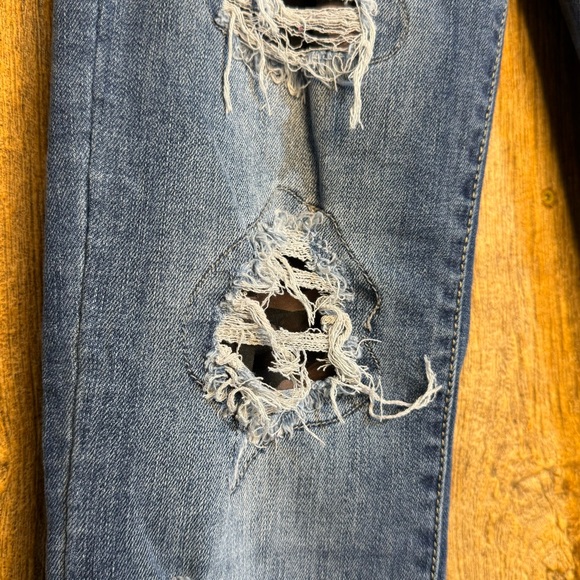 Judy Blue Janette Camo Jeans Size 9 - Picture 4 of 5